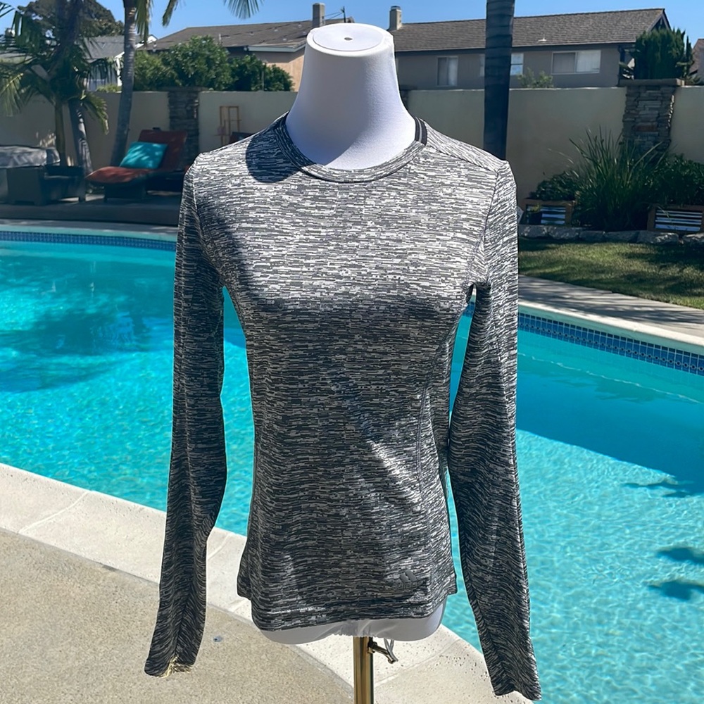 Adidas long sleeve climalitte grey running top | Size XS